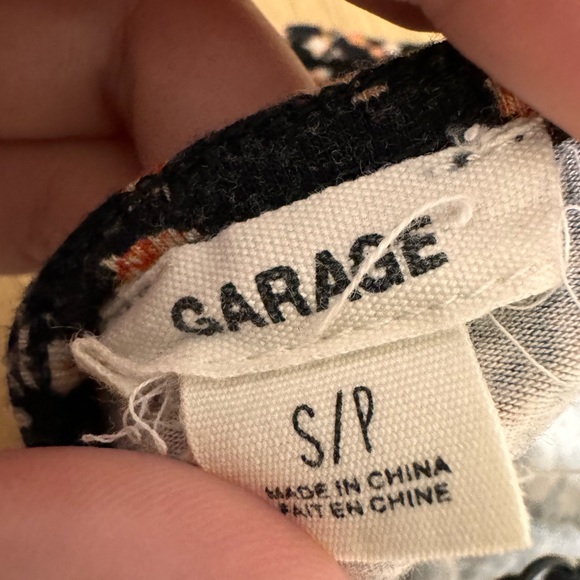 Black floral romper - Picture 6 of 6